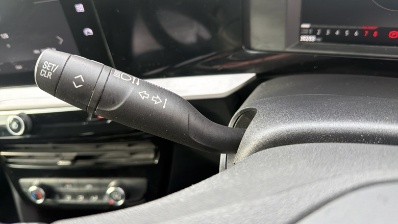 Vauxhall Mokka 1.2 Turbo 100 SE 5dr Petrol Hatchback